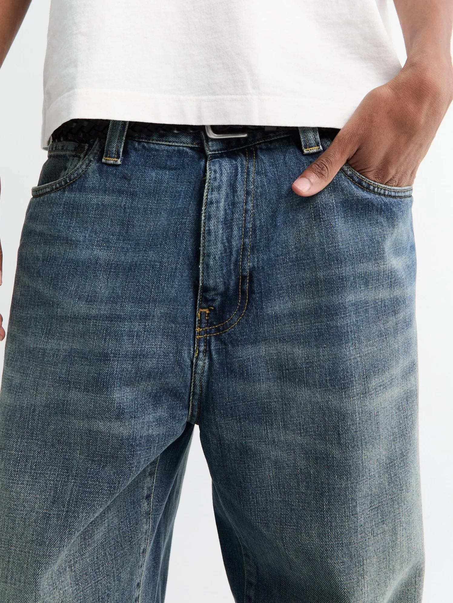 Aaron Pants i Blå Worn Washed
