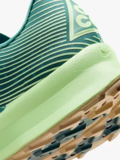 ACG UltraFly Trail SP i Dutch Green/Barely Volt-Vegas Gold