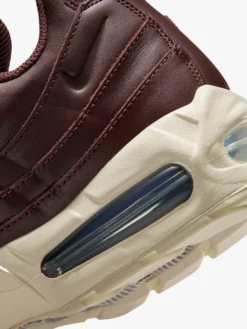 Air Max 95 Big Bubble Leather i Baroque Brown og Coconut Milk