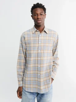 Airy Wool Check Shirt i Lyseblå og Beige