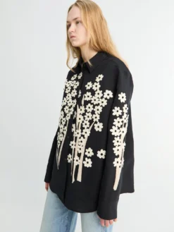 Argo Top Floral Embroidery i Sort