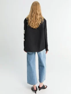 Argo Top Floral Embroidery i Sort