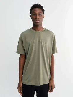 Auralite T-Shirt i Dusty Olive
