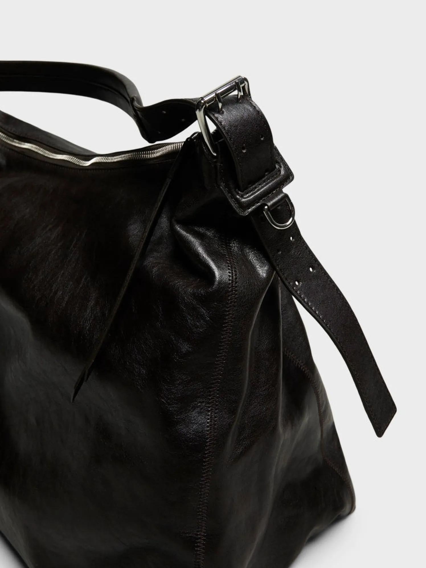 Belted Hobo Bag i Dark Chocolate