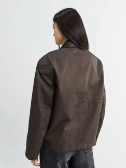 Blouson med læderkrave i Risretto