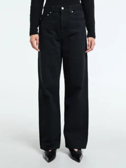 Bonnie Jeans i Carlyle