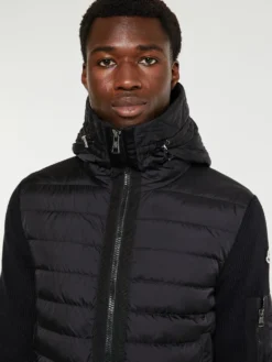Cardigan i Sort