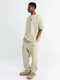 Classic Fit T-Shirt i Abbey Stone