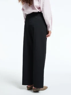 Double Pleated Wide Slacks i Sort