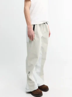 Dyngja Shell Pants i Dark Stone