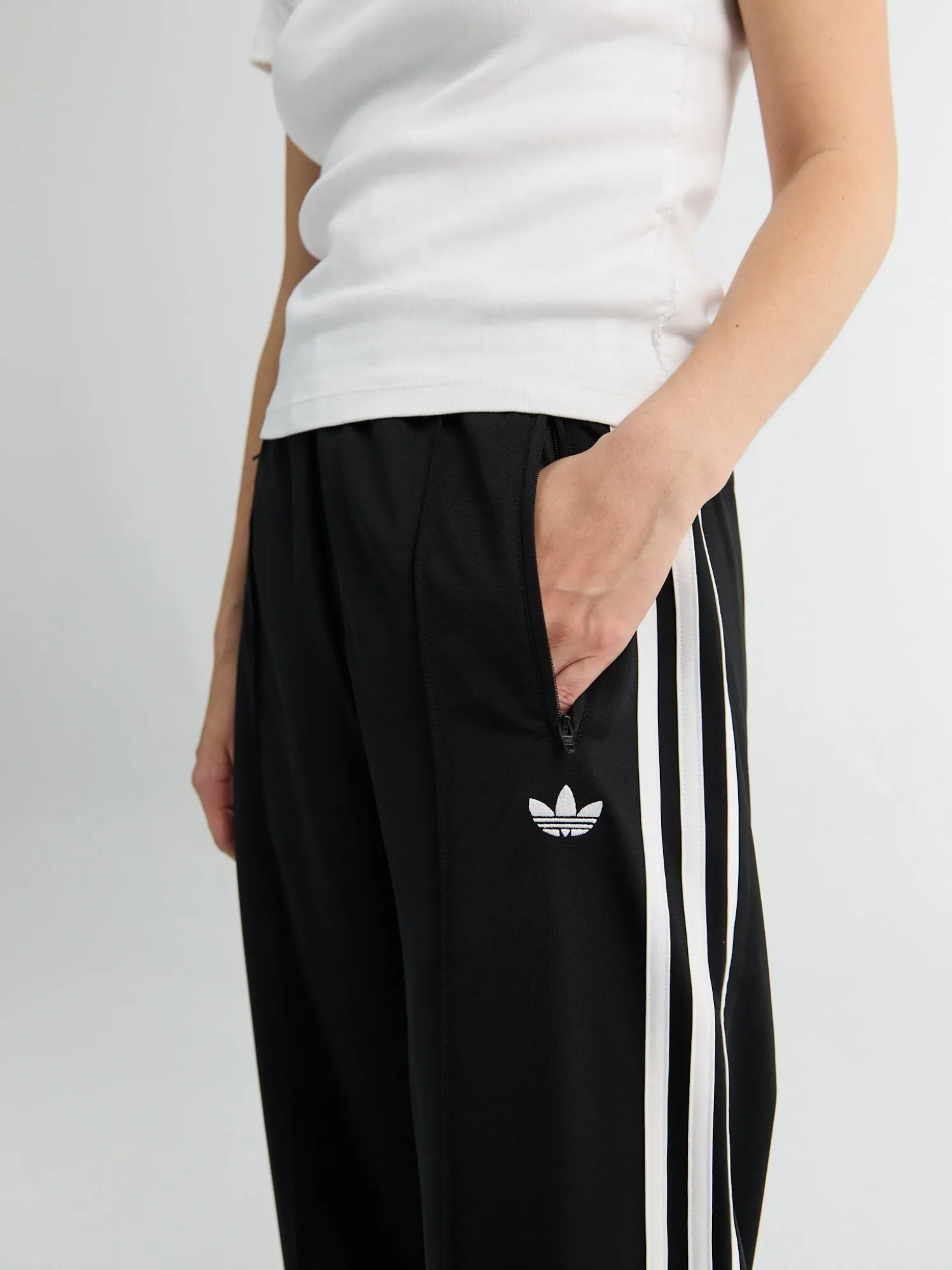 Firebird Loose Trackpants i Sort og Hvid