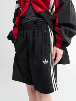 Firebird Shorts i Sort