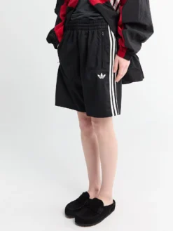 Firebird Shorts i Sort