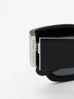 Flatlist x Sunflower Shade 03 Solbriller i Solid Black og Solid Black Lens
