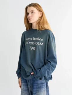 FN-UX-TSHI000016 T-Shirt i Mørkeblå