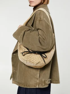 Fortune Croissant Filt Taske i Lys Beige