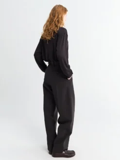 Hibi Double Pleat Belted Pants i Black Grape