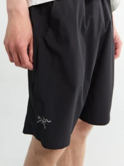 Incendo Short 9' i Sort