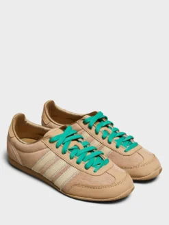 Japan W Sneakers i Warm Sandstone, Crystal Sand og Alumina