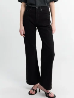 2021 Jeans i Sort