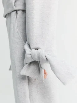 Jet Hoodie i Grå Melange