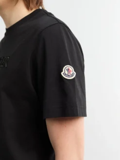 Kortærmet T-Shirt i Sort