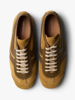 Leather-Trimmed Ruskind Sneakers i Ocra