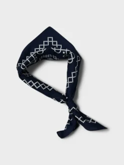 Line Pattern Bandana i Navy
