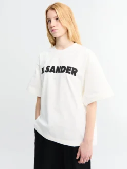 Logo T-Shirt i Hvid