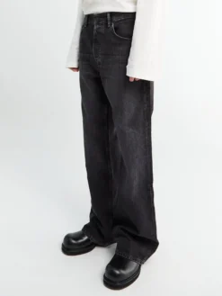 2021 Loose Fit Jeans i Sort