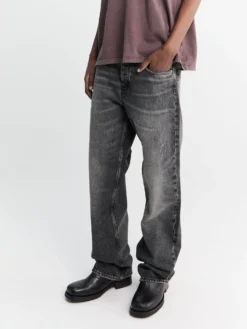 Loose Jeans i New Black Worn