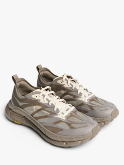 Mafate Speed 4 Lite Sneakers i Light Roast og Oatmilk