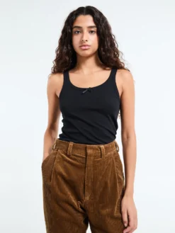 Messhu Tank Top i Sort