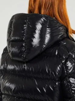 Moncler Maya Kort Dunjakke i Sort