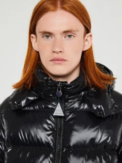 Moncler Maya Kort Dunjakke i Sort
