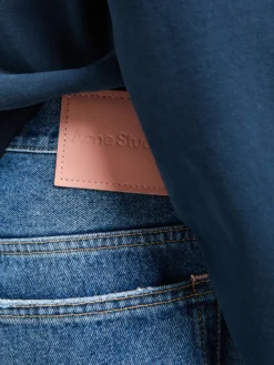 2010M Regular Fit Jeans i Mid Blue