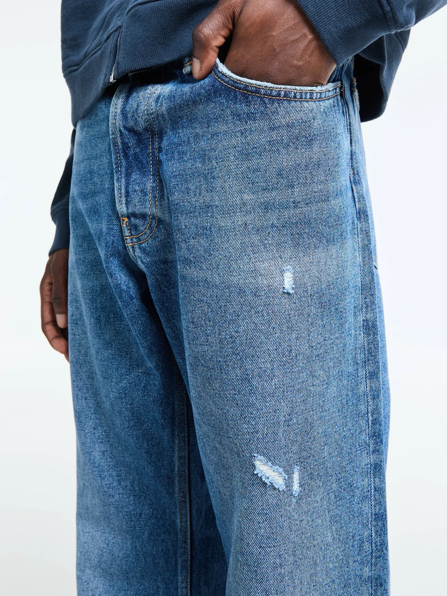 2010M Regular Fit Jeans i Mid Blue