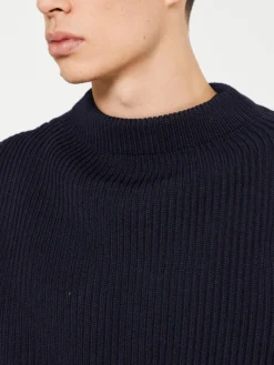 Navy Crewneck i Navy