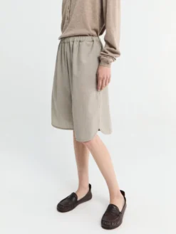 Nelis Suiting Bermuda Shorts i Beige Melange
