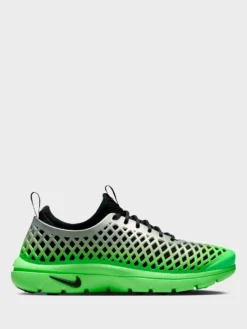 Nike Rejuven8 Run SP in Metallic Silver, Black og Voltage Green