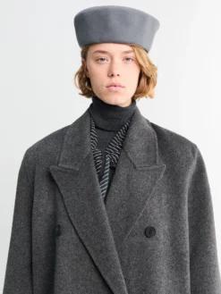 Noxley Pillbox Hat i Grå