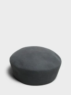 Noxley Pillbox Hat i Grå