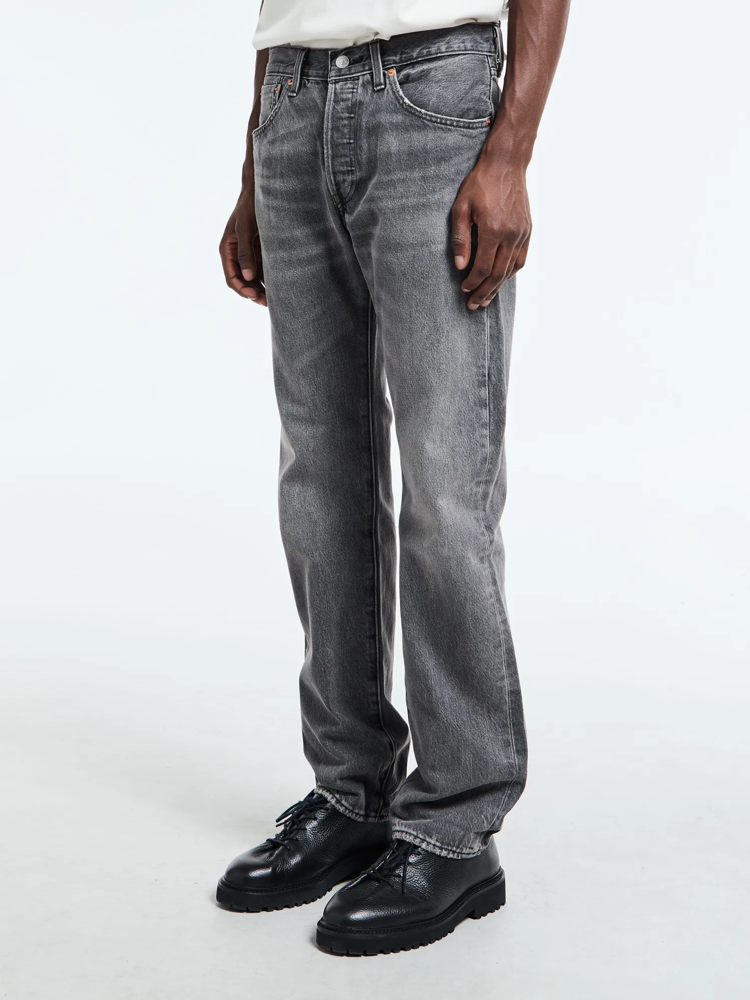 501 Original Fit Selvedge Jeans i Black Ash
