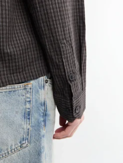 Priority Shirt i Mørk Hørtern