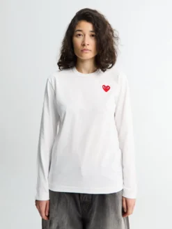 Red Heart Langærmet T-Shirt i Hvid