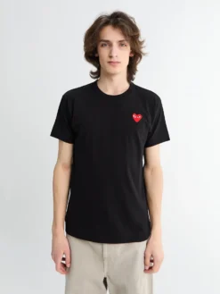 Red Heart T-Shirt i Sort