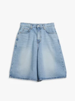 Relaxed Bermuda Denim Shorts i Light Blue