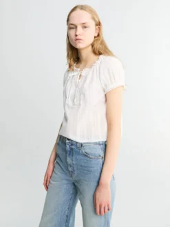 Ribboned Shirring Blouse i Råhvid