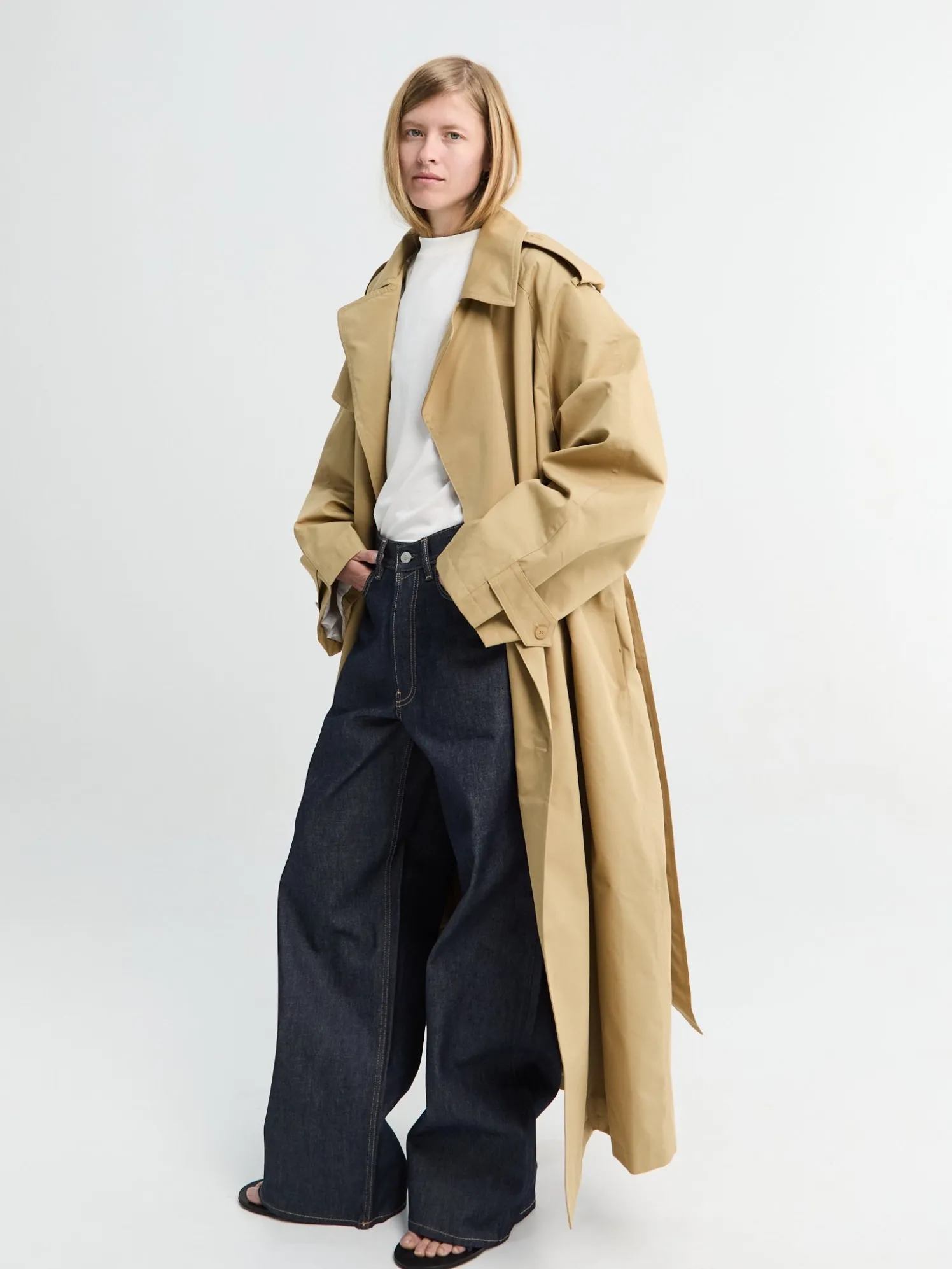 Riva Cotton Trench Coat i Camel