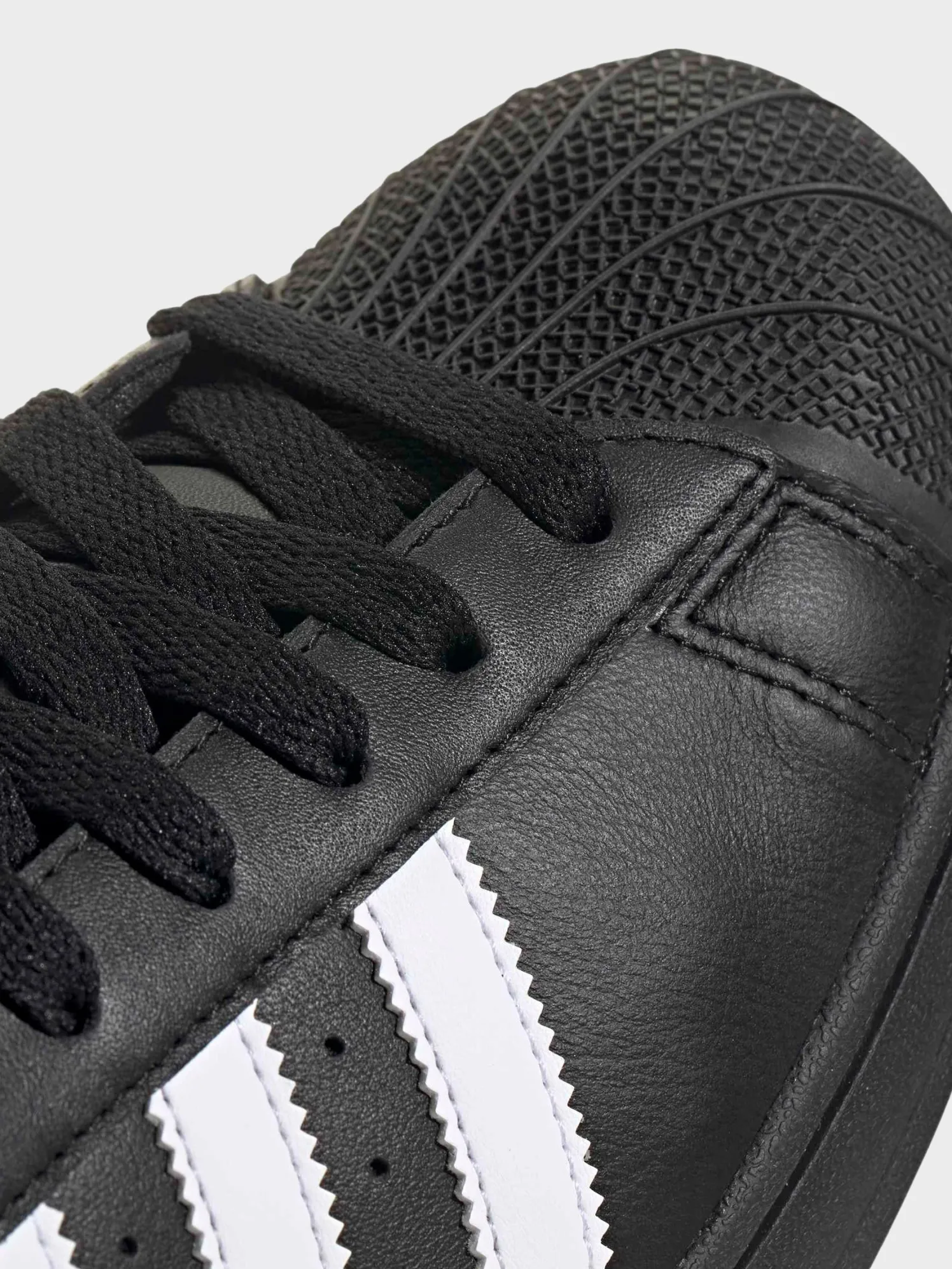 Superstar II Sneakers i Core Black, Cloud White og Core Black